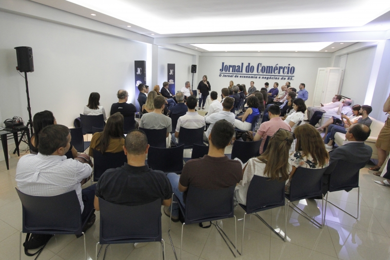 Evento reuniu incentivadores do projeto Pacto Alegre, que fomenta o empreendedorismo local
