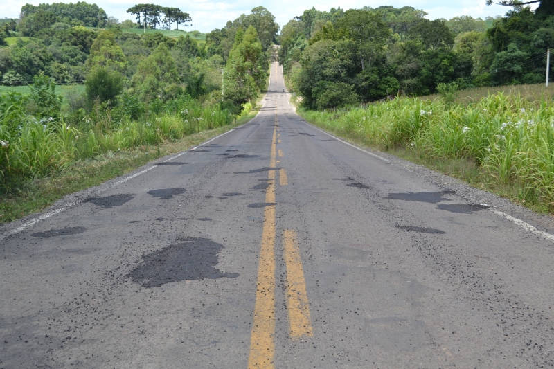 Novo estudo da CNT de Rodovias aponta que apenas 34% das estradas analisadas estão em ótima ou boa condição; esse número era de 38,2% no ano passado, e 41% em 2019