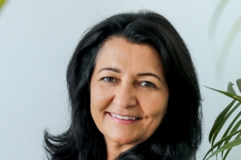 Elizete de Azevedo Kreutz 