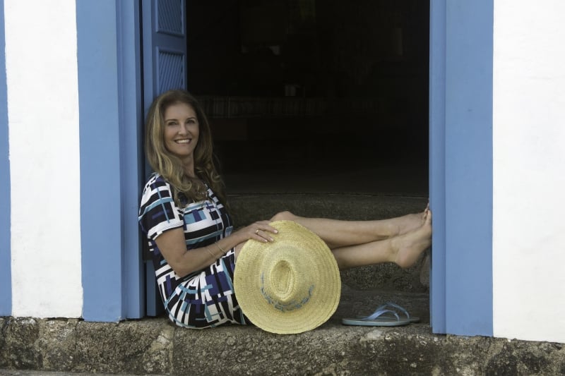 {'nm_midia_inter_thumb1':'https://www.jornaldocomercio.com/_midias/jpg/2019/02/15/206x137/1_tete_etrusco_2_divulgacao_casa_turquesa-8628445.jpg', 'id_midia_tipo':'2', 'id_tetag_galer':'', 'id_midia':'5c672a6f70f77', 'cd_midia':8628445, 'ds_midia_link': 'https://www.jornaldocomercio.com/_midias/jpg/2019/02/15/tete_etrusco_2_divulgacao_casa_turquesa-8628445.jpg', 'ds_midia': 'Tet&ecirc; Etrusco Divulga&ccedil;&atilde;o Casa Turquesa', 'ds_midia_credi': 'CASA TURQUESA/DIVULGA&Ccedil;&Atilde;O/JC', 'ds_midia_titlo': 'Tet&ecirc; Etrusco Divulga&ccedil;&atilde;o Casa Turquesa', 'cd_tetag': '1', 'cd_midia_w': '800', 'cd_midia_h': '533', 'align': 'Left'}