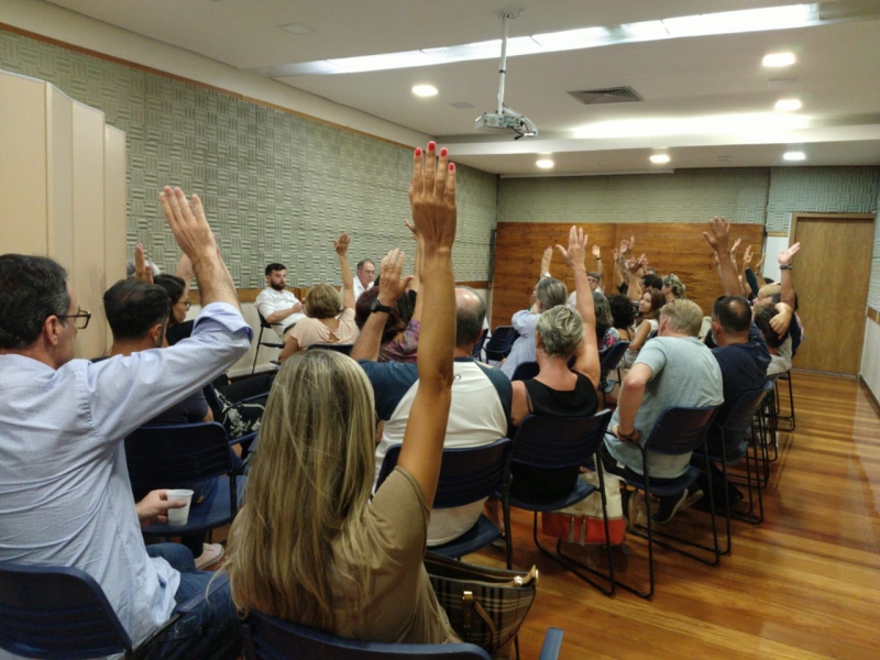 Professores do IPA fazem assembleia nesta segunda e aprovam paralisação