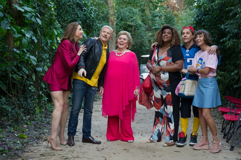 Marisa Orth, Miguel Falabella, Aracy Balabanian e Tom Cavalcante revivem personagens da série do cinema