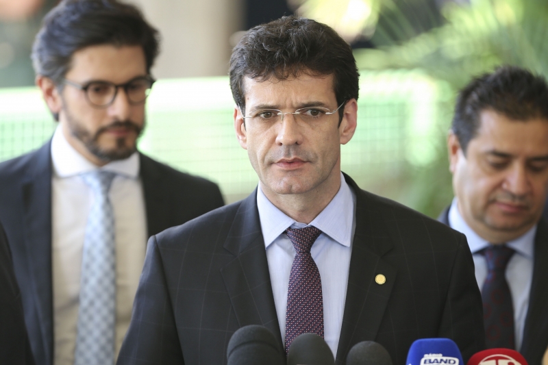 Marcelo Álvaro Antônio declarou que a medida é uma das ações do governo para o incremento do turismo