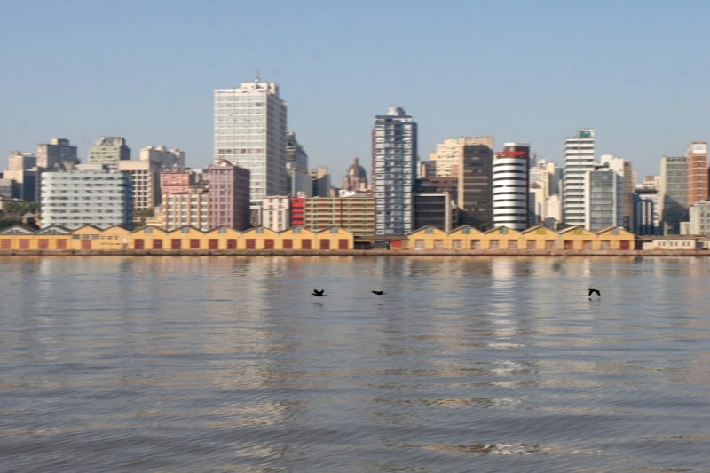 Extinção da concessão da área do Cais Mauá em Porto Alegre está sendo questionada na Justiça 