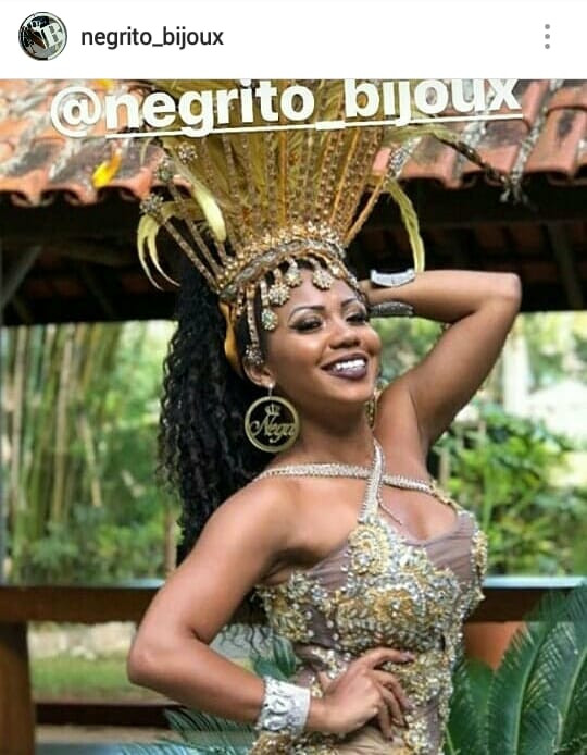 A Negrito Bijoux vende as peças pelo Instagram para todo Brasil Foto: NEGRITO/DIVULGAÇÃO/JC