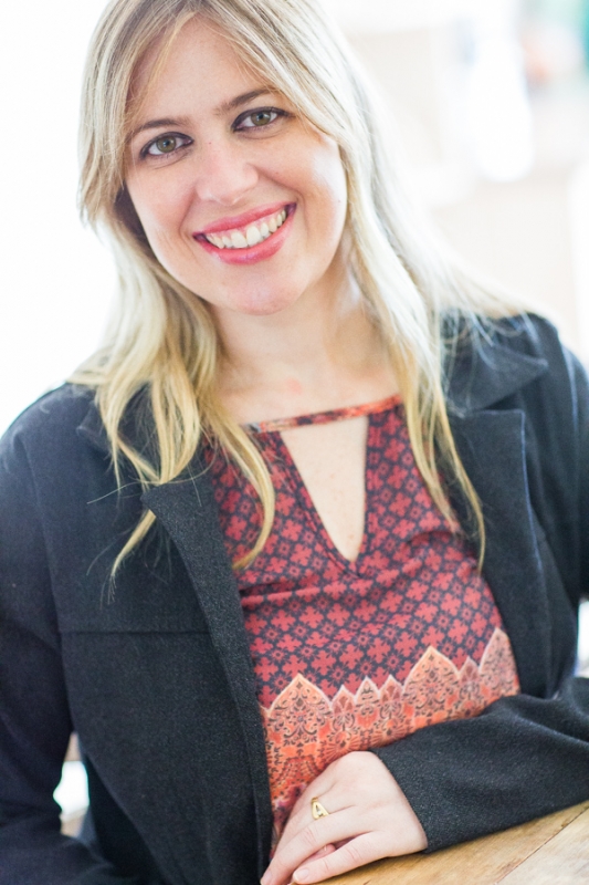 Aline Wolff � Jornalista, Assessora de Imprensa, Coach de Comunica��o e especialista em Marketing