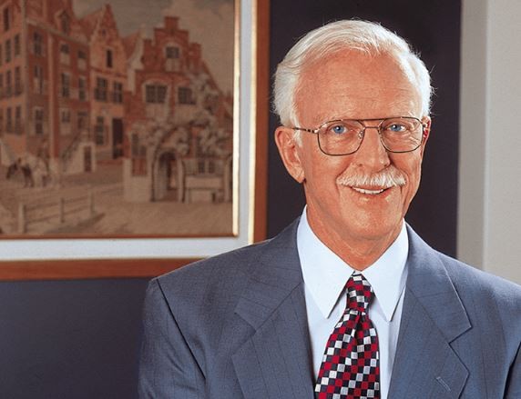 Richard Fisk abriu escola no fim dos anos 1950