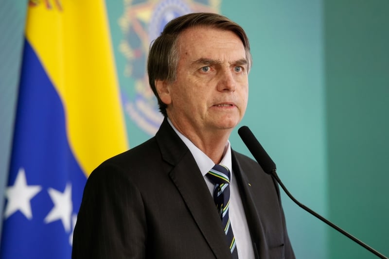Bolsonaro vai se reunir com dirigentes de 11 partidos
