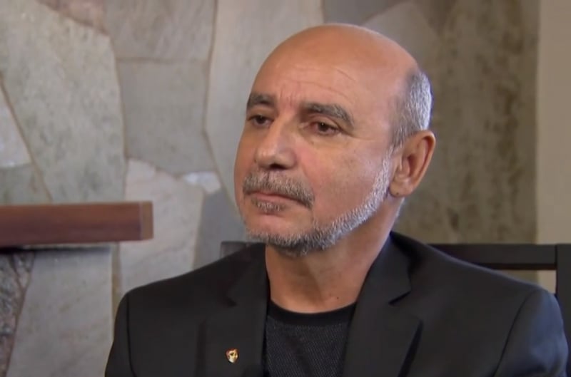 Queiroz também é investigado por lavagem de dinheiro por transações imobiliárias