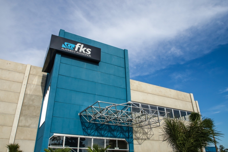 A TCS é fabricante dos produtos FKS Alarmes e Acessórios, e tem foco no setor automotivo