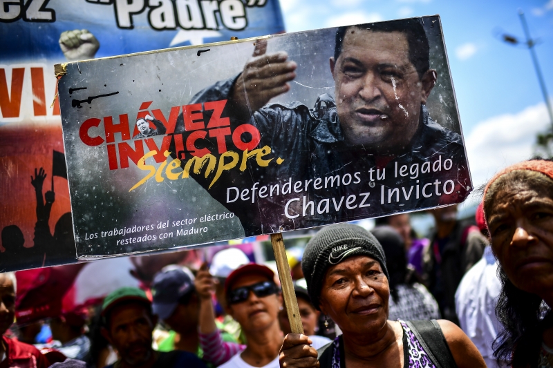 Enquanto ocorreram prisões, apoiadores de Maduro foram às ruas em Caracas