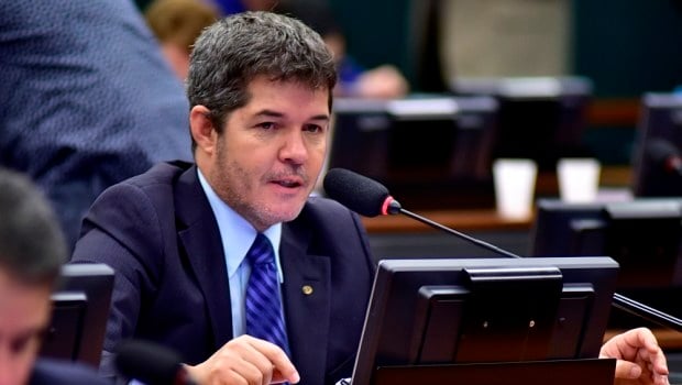 Ex-líder da legenda, Waldir também recuou de suspensão de deputados