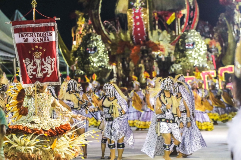 A Imperadores do Samba se sagrou campeã dos desfiles