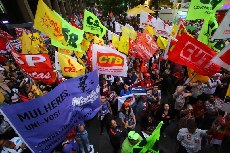 Centrais sindicais e Fiesp se unem em defesa da democracia nos atos a favor do Estado Democrático de Direito.