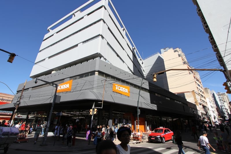 Em março, rede paulista abriu a primeira unidade no Estado, com loja onde era o Hipo Fábricas