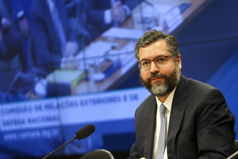 Araújo participou de audiência na Comissão de Relações Exteriores 