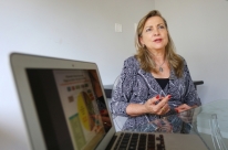 Para Maria Lucia, R$ 1,2 trilh�o da d�vida p�blica � ilegal