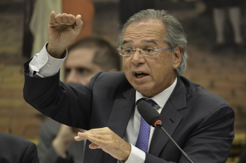 Paulo Guedes tentou explicar proposta do governo para os deputados