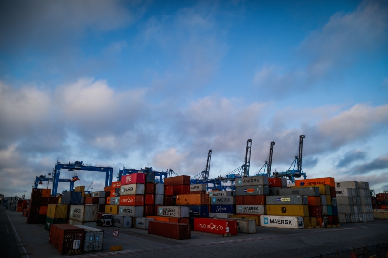 No mês passado, as exportações somaram US$ 17,596 bilhões