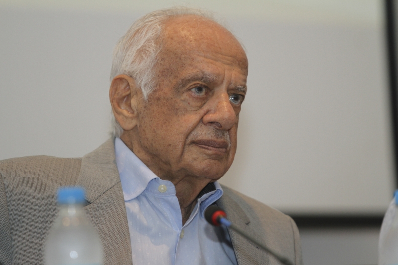 MDB comemora os 90 anos do ex-senador Pedro Simon