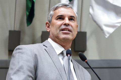 Líder do governo, Mauro Pinheiro afirma que edital estipulará regras