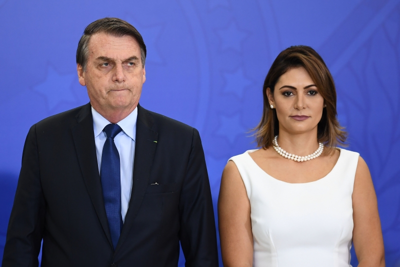 A pedido da primeira-dama, Michelle Bolsonaro, o Ministério da Economia vai rever pontos da reforma