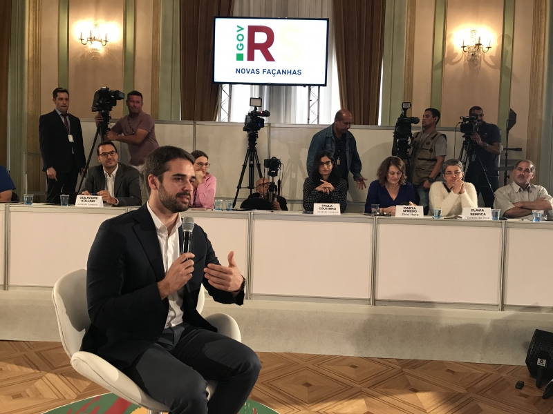 No balanço de sua gestão, Eduardo Leite confirmou projeto de conceder estatais para fortalecer caixa