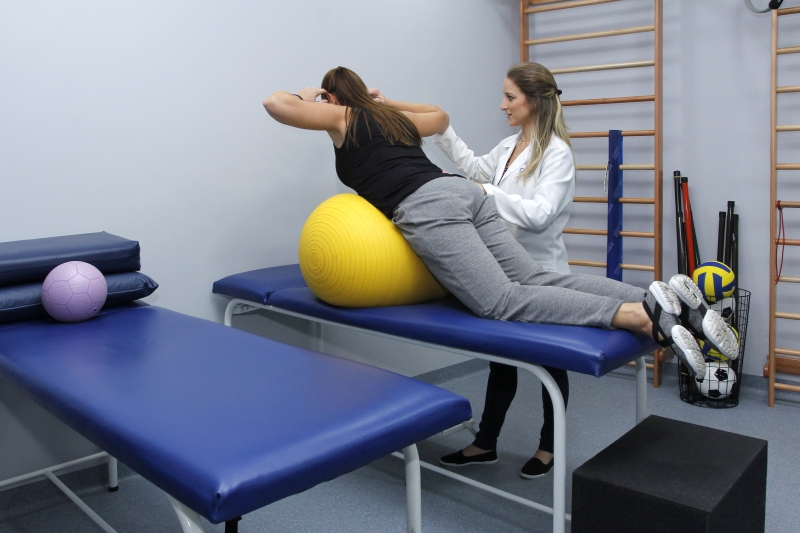 A unidade conta com uma estrutura moderna e equipada