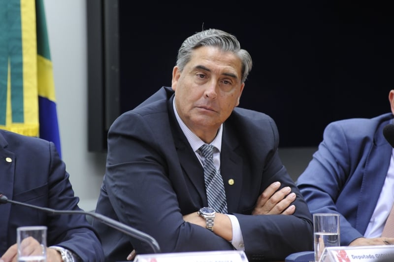 Giovani Feltes reclama que "governo não diz o que quer sobre a reforma tributária" 