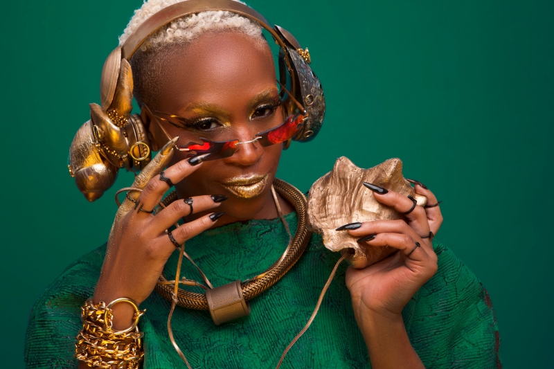 Artista volta para Porto Alegre para show do terceiro álbum da carreira