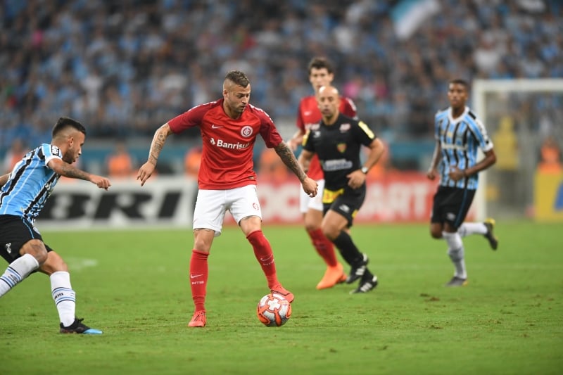 Ao contr&aacute;rio do &uacute;ltimo cl&aacute;ssico no Gauch&atilde;o, tend&ecirc;ncia &eacute; que Grenal de s&aacute;bado n&atilde;o tenha equipes titulares