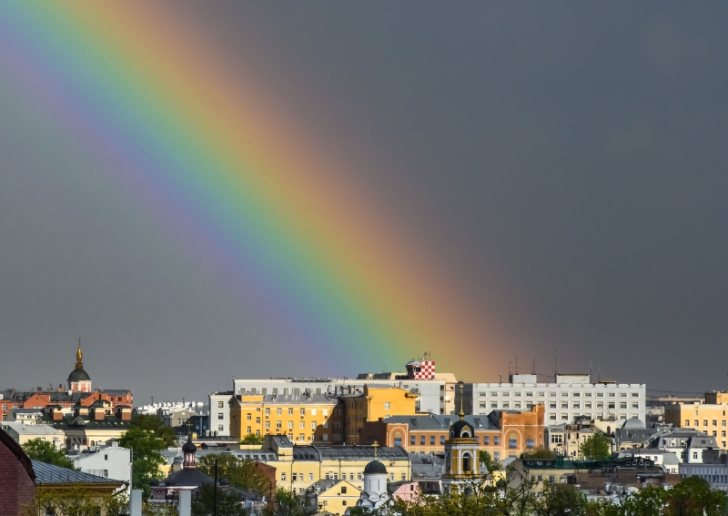 O pote de ouro no fim do arco-&iacute;ris pode estar cheio de mem&oacute;rias do passado Foto: MLADEN ANTONOV/AFP/JC