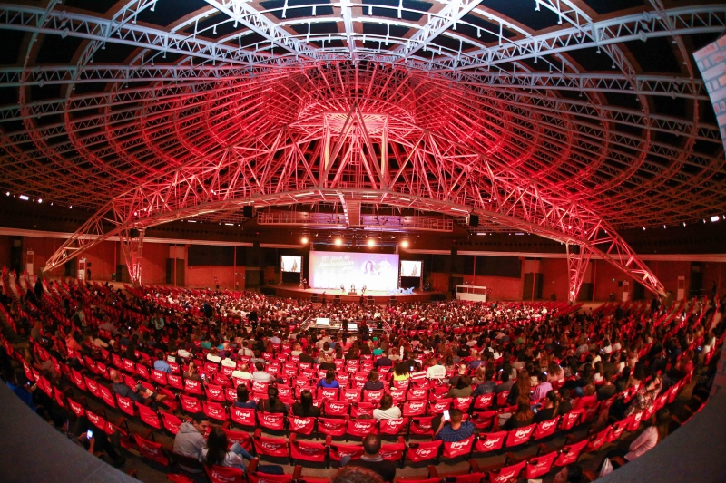 Sine e Senac encaminharão vagas de emprego e organizarão currículos no Araújo Vianna