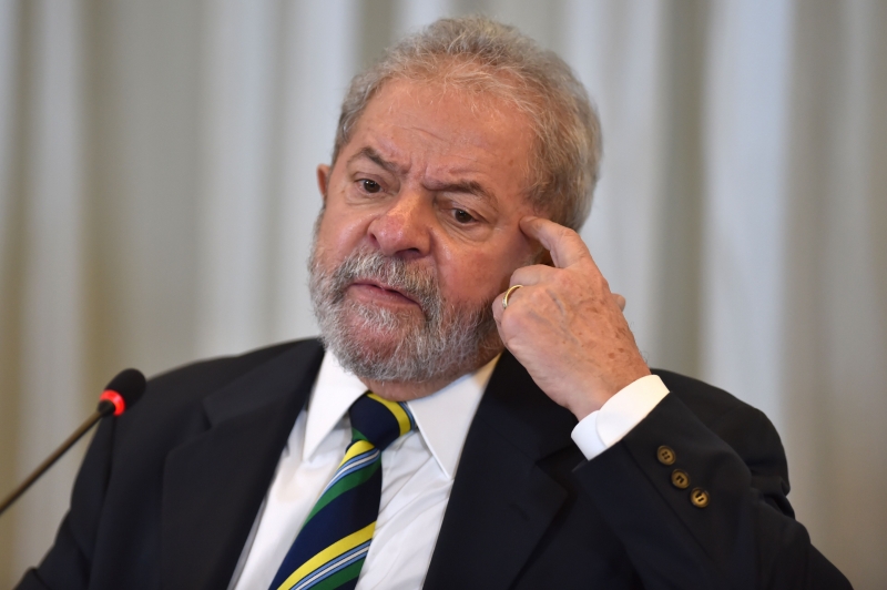 Ex-presidente deve permanecer na Sala de Estado Maior em Curitiba