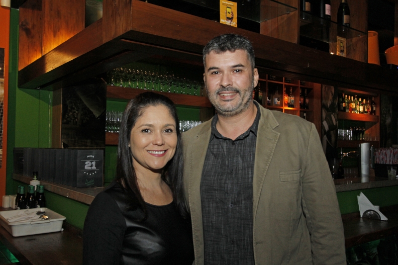 Andrea Silva e Marcos Borges no Dublin Sports Bar