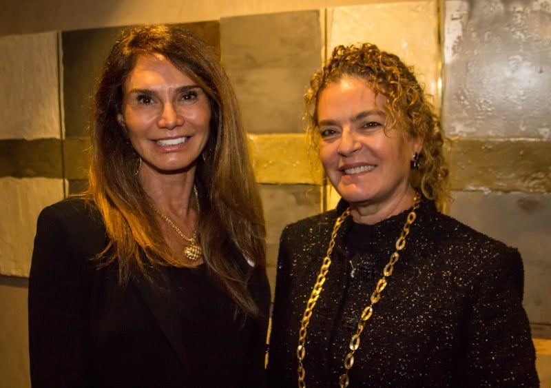 Arte no hotel
foto 1
Olga Velho, que participa da mostra, com Flavia Alvarez

