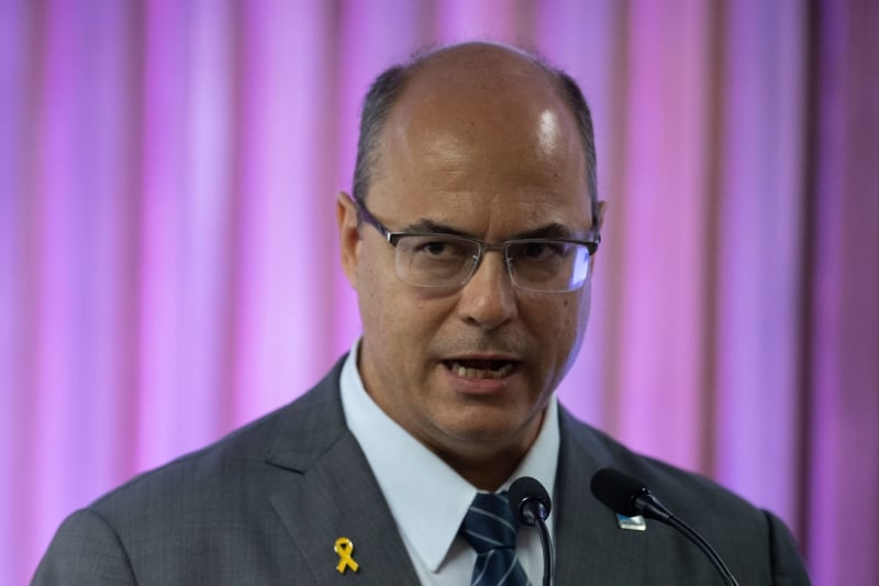 Governador no Rio de Janeiro está afastado do cargo por 180 dias
