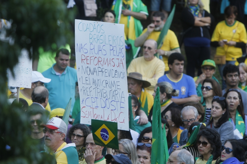 Concentrado no Parque Moinhos de Vento, grupo pediu reformas