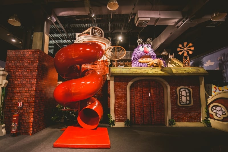 {'nm_midia_inter_thumb1':'https://www.jornaldocomercio.com/_midias/jpg/2019/06/03/206x137/1_pan_exposicao_castelo_ra_tim_bum_cred_foto_vivian_gradela_dvg-8741209.jpg', 'id_midia_tipo':'2', 'id_tetag_galer':'', 'id_midia':'5cf58bf5acd73', 'cd_midia':8741209, 'ds_midia_link': 'https://www.jornaldocomercio.com/_midias/jpg/2019/06/03/pan_exposicao_castelo_ra_tim_bum_cred_foto_vivian_gradela_dvg-8741209.jpg', 'ds_midia': 'PAN Exposi&ccedil;&atilde;o Castelo R&aacute;-Tim-Bum cred Foto Vivian Gradela DVG', 'ds_midia_credi': 'VIVIAN GRANDELA/DIVULGA&Ccedil;&Atilde;O/JC', 'ds_midia_titlo': 'PAN Exposi&ccedil;&atilde;o Castelo R&aacute;-Tim-Bum cred Foto Vivian Gradela DVG', 'cd_tetag': '1', 'cd_midia_w': '800', 'cd_midia_h': '533', 'align': 'Left'}