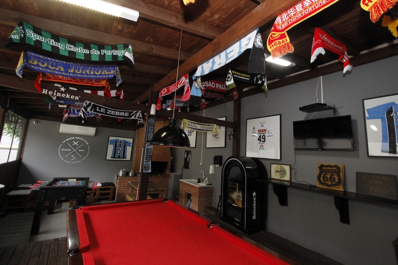 Mat&eacute;ria na Barbearia La Mafia para o Gera&ccedil;&atilde;oE.  Foto: MARCELO G. RIBEIRO/JC