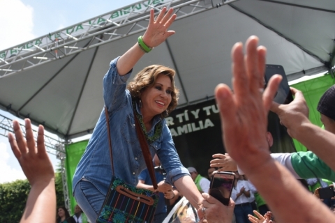 Candidata de centro-esquerda vai ao segundo turno e é favorita na Guatemala
