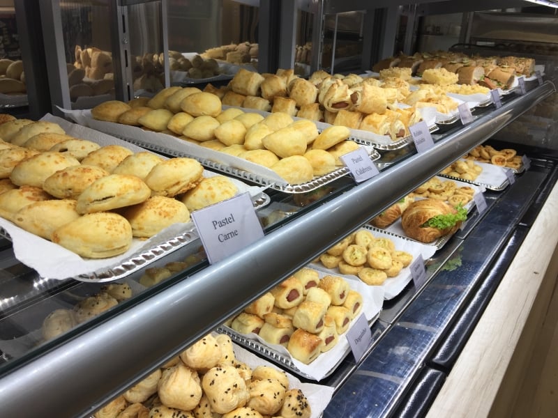 Quitutes da Confeitaria Belisque Foto: Thamyres Thomazini/DIVULGA&Ccedil;&Atilde;O/JC