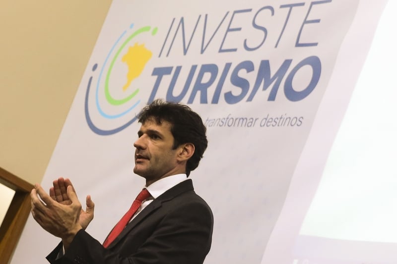 Ministro Marcelo Álvaro Antônio quer estimular segmento com o programa 'A Hora do Turismo'