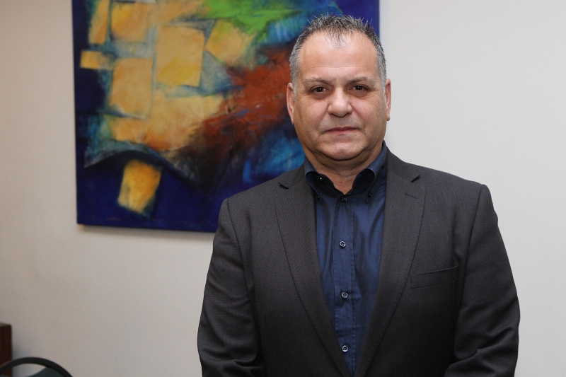 {'nm_midia_inter_thumb1':'https://www.jornaldocomercio.com/_midias/jpg/2019/06/28/206x137/1_mq270619_bins213-8767698.jpg', 'id_midia_tipo':'2', 'id_tetag_galer':'', 'id_midia':'5d1651d11ff2e', 'cd_midia':8767698, 'ds_midia_link': 'https://www.jornaldocomercio.com/_midias/jpg/2019/06/28/mq270619_bins213-8767698.jpg', 'ds_midia': 'Gustavo Martins foi o palestrante do evento', 'ds_midia_credi': 'MARCO QUINTANA/JC', 'ds_midia_titlo': 'Gustavo Martins foi o palestrante do evento', 'cd_tetag': '1', 'cd_midia_w': '800', 'cd_midia_h': '533', 'align': 'Left'}