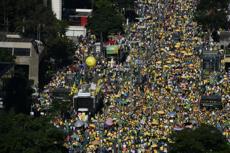 Em São Paulo, a manifestação começou às 14h, na avenida Paulista