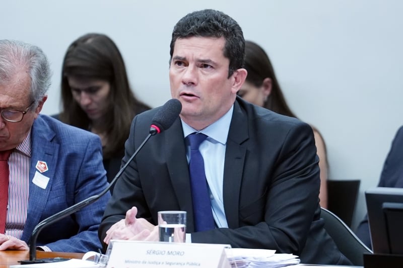 Ministro da Justiça, Sergio Moro, participa de reunião sobre o material publicado pelo The Intercept