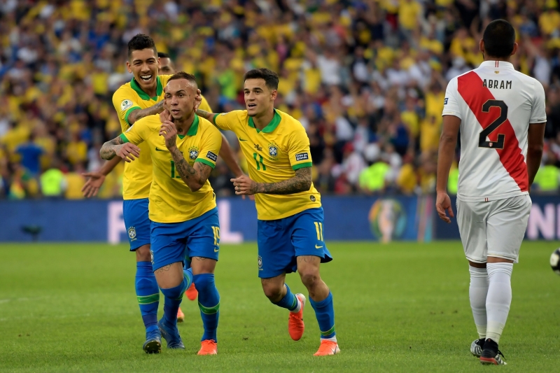 Everton fez o primeiro gol e garantiu p�nalti decisivo para os brasileiros
