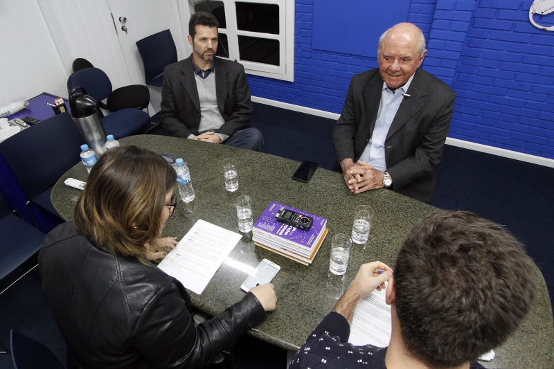 Visita no JC
Grava&ccedil;&atilde;o do podcast do Gera&ccedil;&atilde;o com Julio Mottin, da Panvel.  Foto: MARCELO G. RIBEIRO/JC