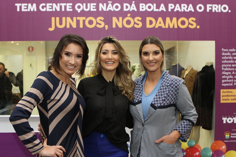 Comandante Nádia, com a primeira--dama de Porto Alegre, Tainá Vidal e Cris Azambuja