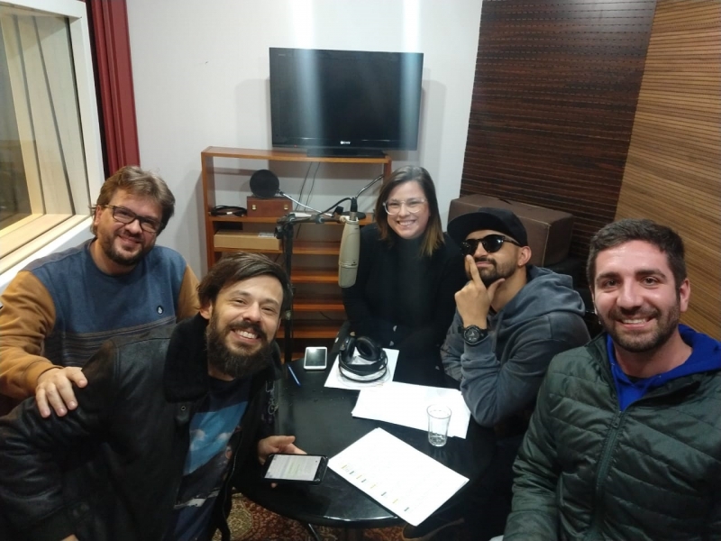 Luciano Barth, Nando Viana e Thiago Ventura participam do nono episódio do podcast do GeraçãoE Foto: /DIVULGAÇÃO/JC